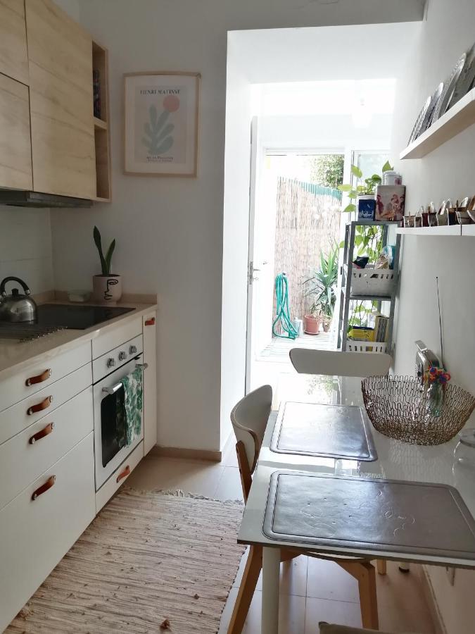 Apartamento Encantador Com Patio Lisboa Kültér fotó