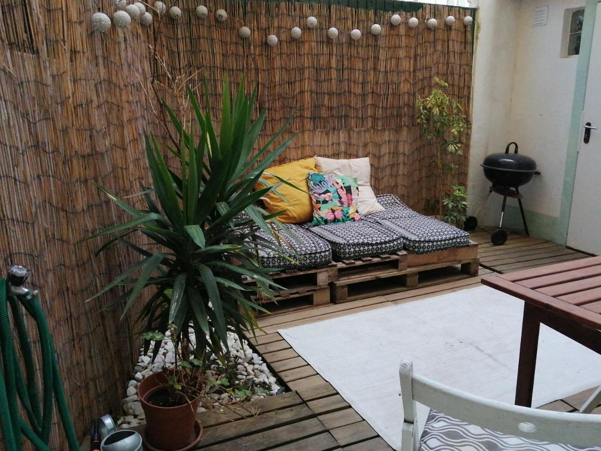 Apartamento Encantador Com Patio Lisboa Kültér fotó